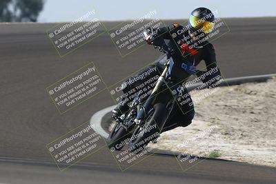 media/Nov-01-2025-TrackDaz (Sat) [[2b4d5192bc]]/B Group/1220pm (Turn 2 Outside)/